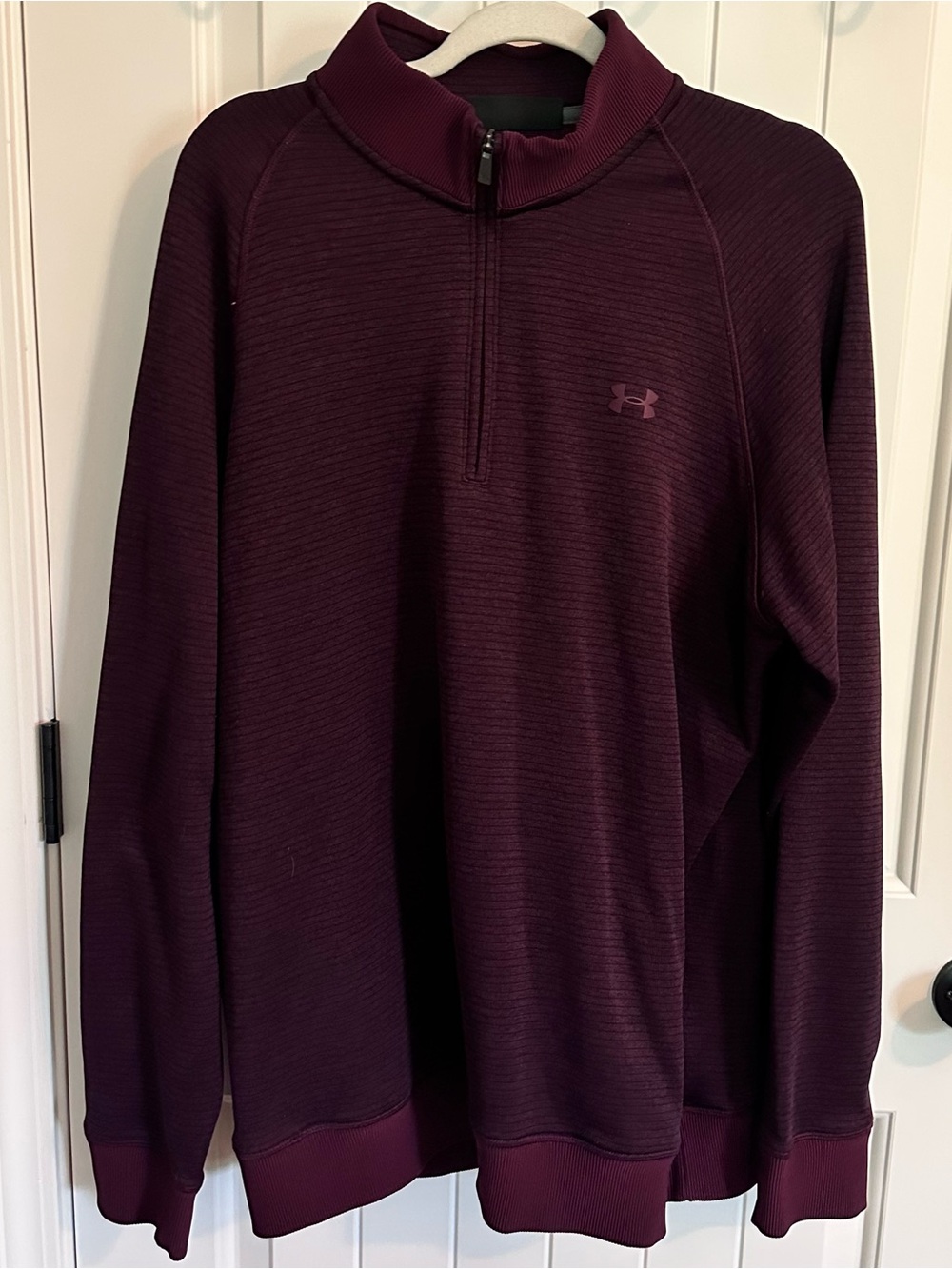 Under Armour Men’s 1/4 Zip Pullover Burgundy Maroon Textured Athletic Golf